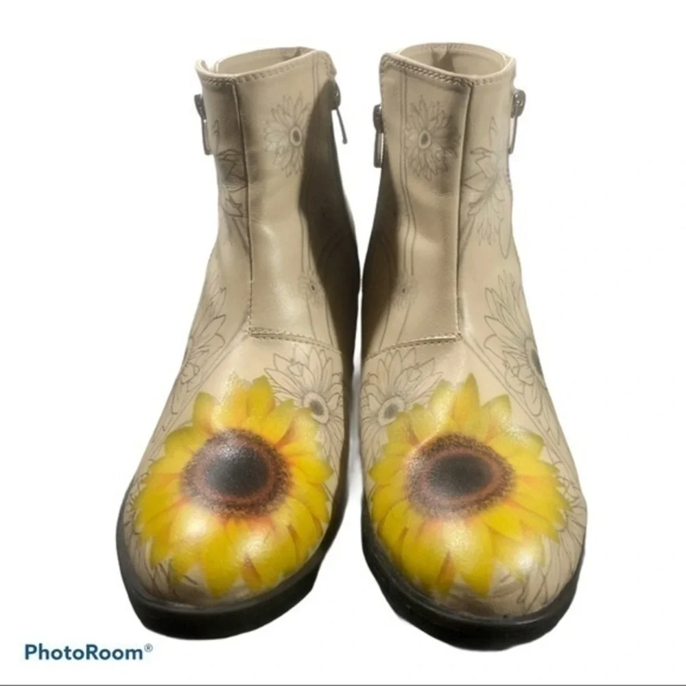 Goby flower handmade flower print boots